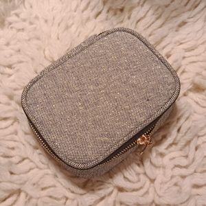 Inika cosmetic bag